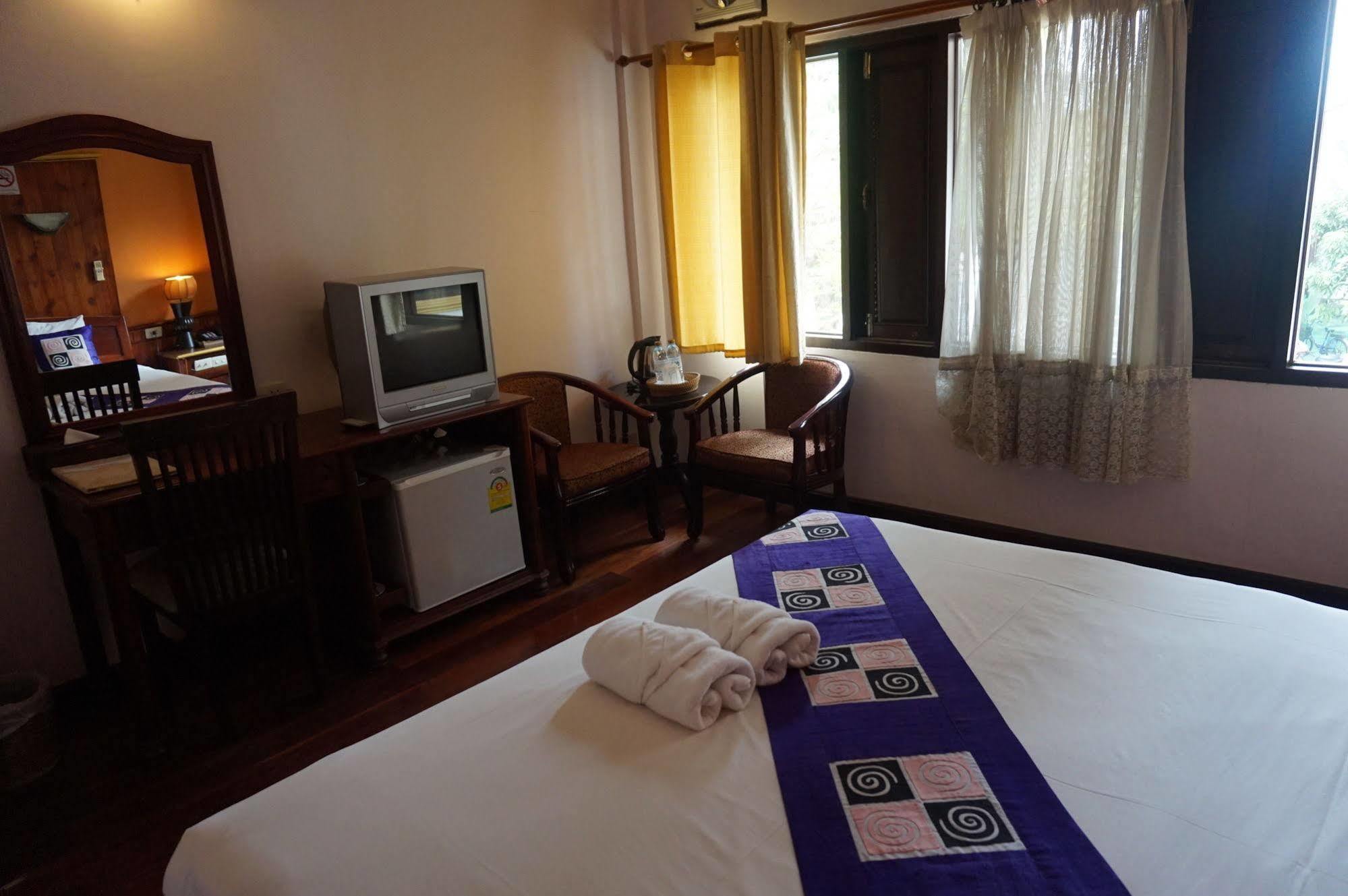 E-Outfitting Vang Thong Hotel Luang Prabang Eksteriør bilde