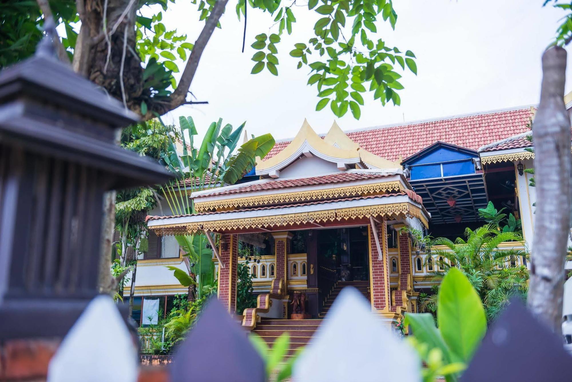 E-Outfitting Vang Thong Hotel Luang Prabang Eksteriør bilde