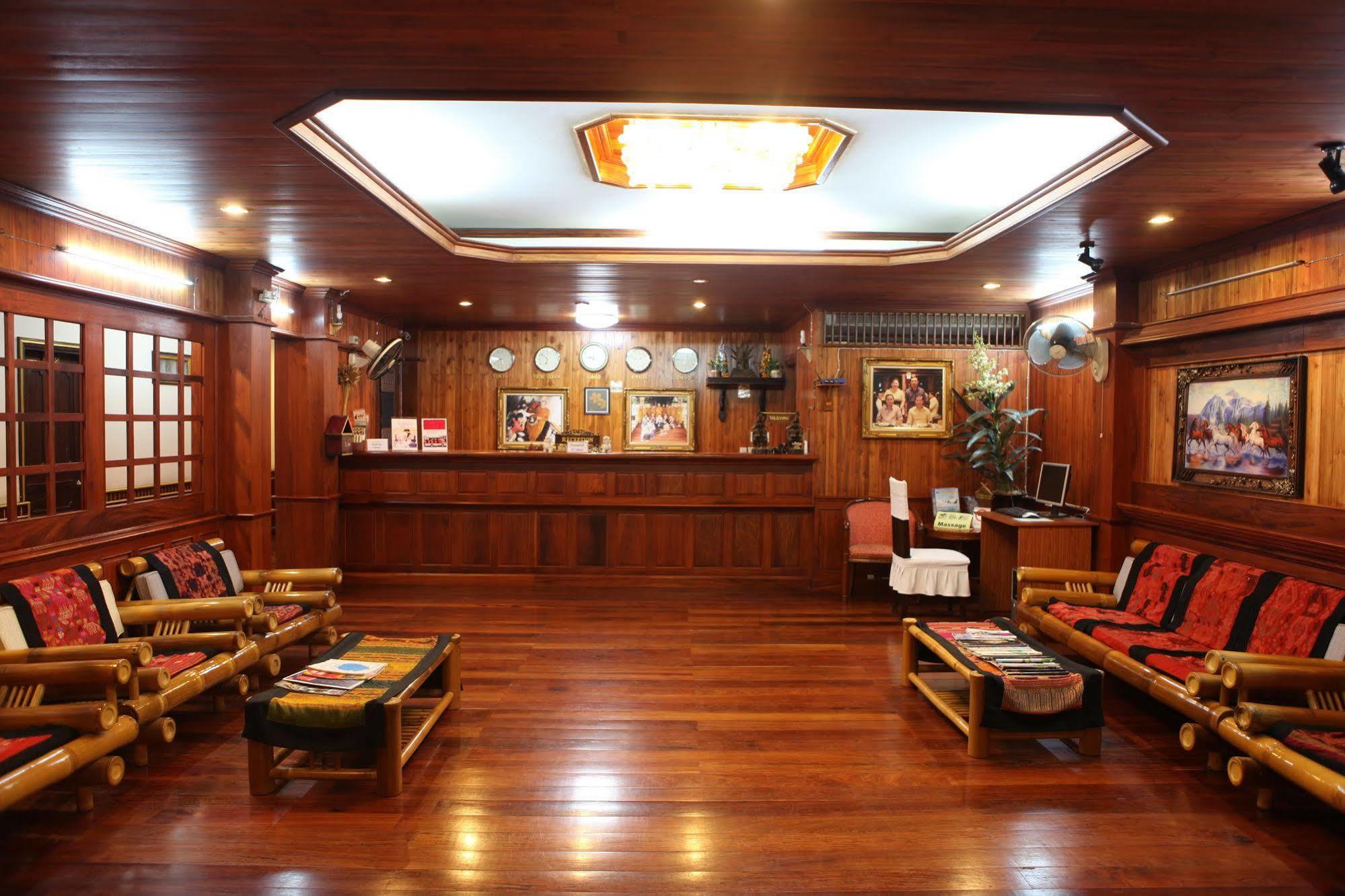 E-Outfitting Vang Thong Hotel Luang Prabang Eksteriør bilde