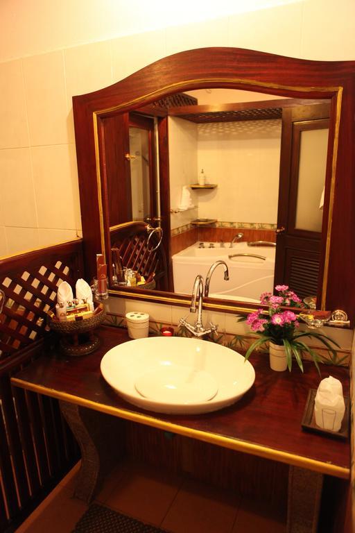 E-Outfitting Vang Thong Hotel Luang Prabang Eksteriør bilde