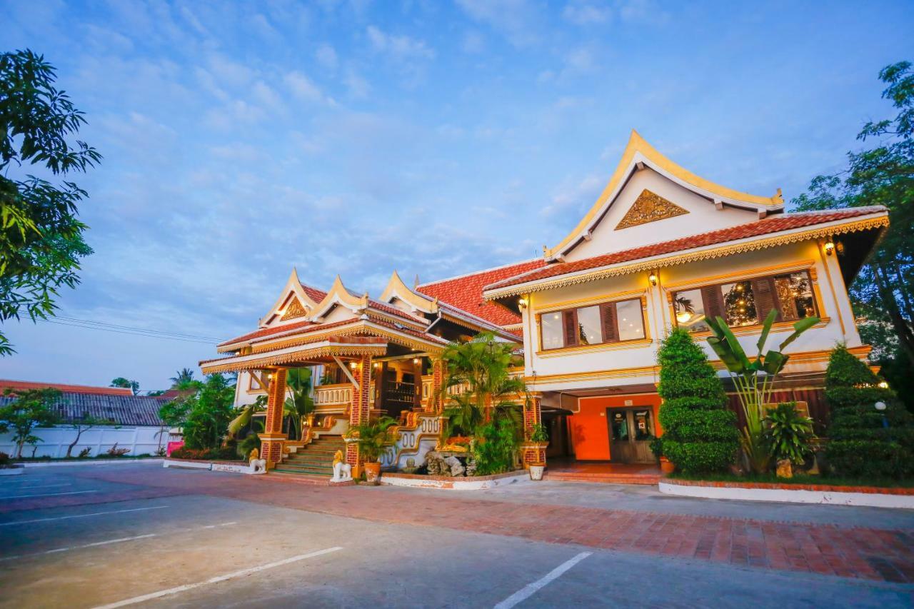 E-Outfitting Vang Thong Hotel Luang Prabang Eksteriør bilde